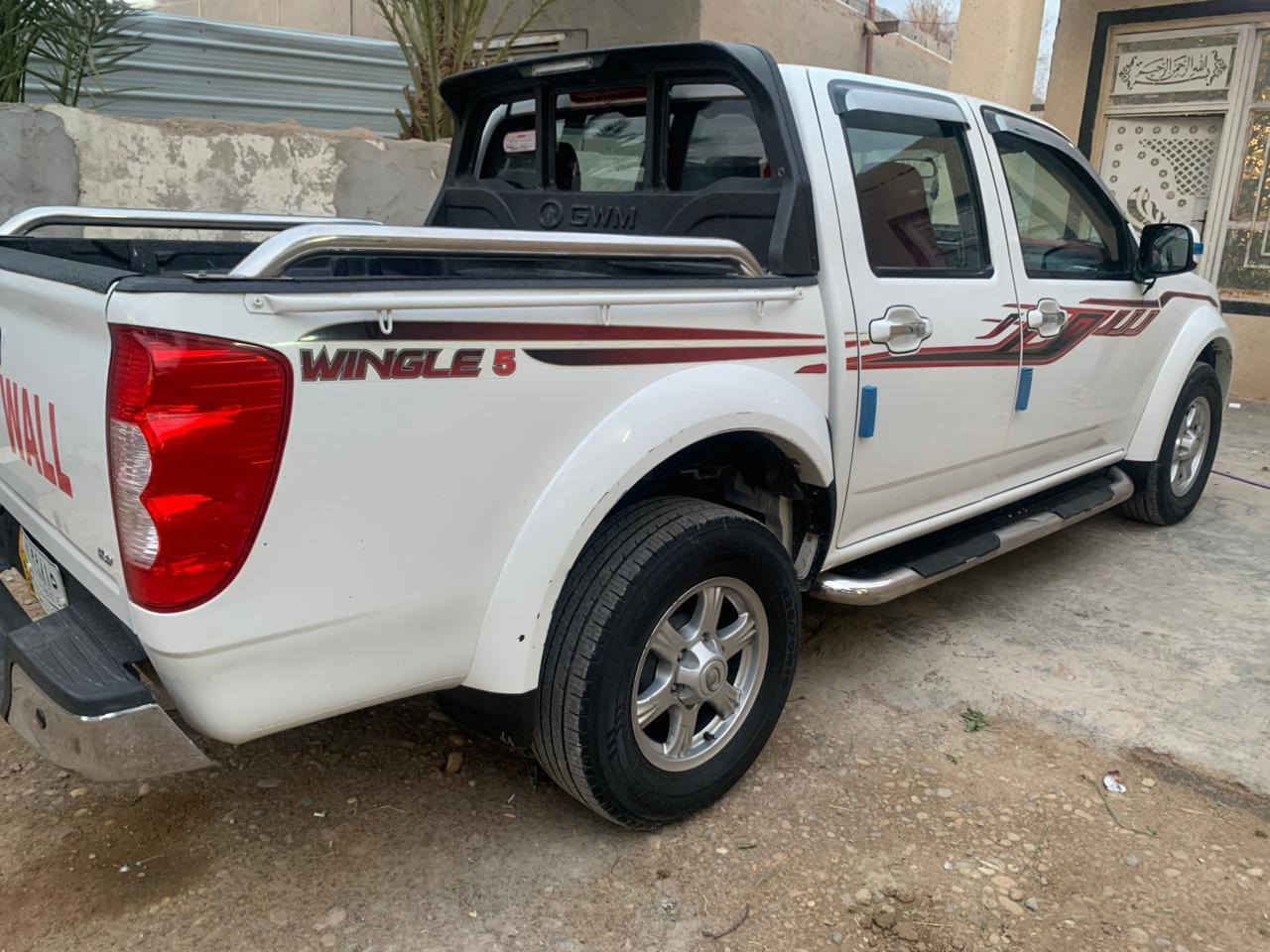 سلام عليكم سياره كريت ول للبيع رقم واسط موديل 2022سنويه 28سياره بيه جاملغ وباب جهت السايق بدون دوخل سياره السعر 110وبيه مجال بسيط ***********
