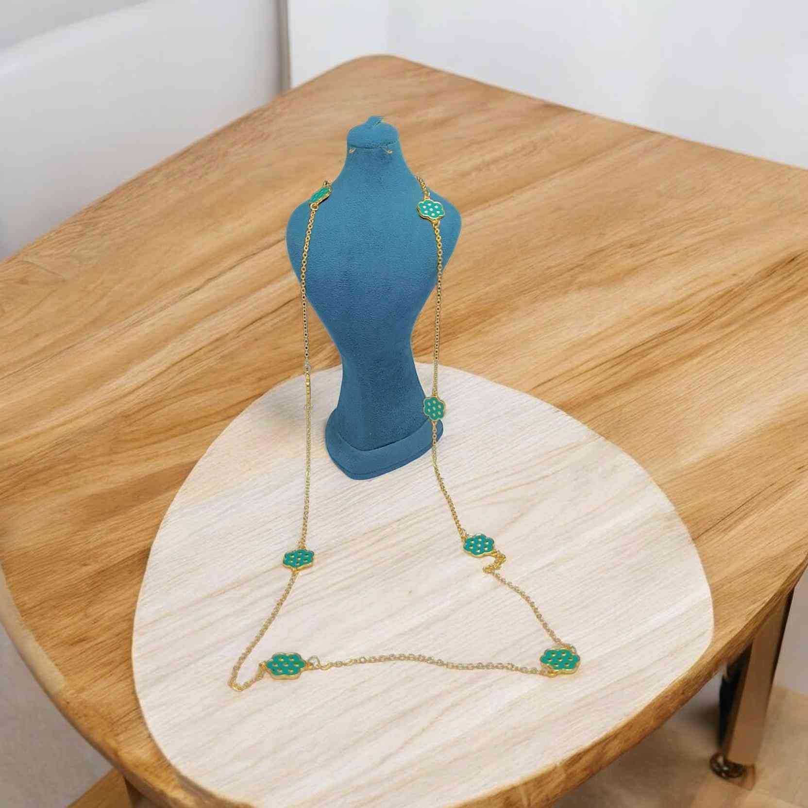 مجموعة
 Pearl Bloom✨
تصميم بسيط وعصري يضفي طابعاً من النعومة
مجموعة مميزة من المجوهرات 
Super master quality ✨

مناسب للاستخدام اليومي مقاوم للمواد العطرية 
خدمة التوصيل لجميع محافظات العراق 
للاستفسار اكثر التواصل دايركت 
#اكسسوارات #مجوهرات #هدايا #هدايانسائيه #عيد_الحب


**إذا كنت صاحب هذا الإعلان وتريد حذفه لأي سبب، رجاءا أرسل رسالة إلى الدعم الفني**