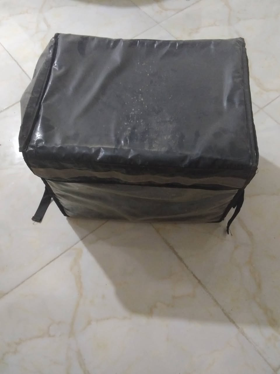 السلام عليكم ماكينه وجنطه مال دلفري سمر125بصره الرقم***********

