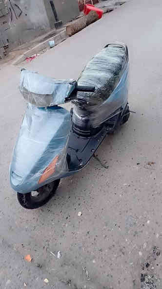 دراجه فراشه للبيع 
صولي 
سعر 350او بيها مجال 
مكاني ميسان قلعه صالح
***********
