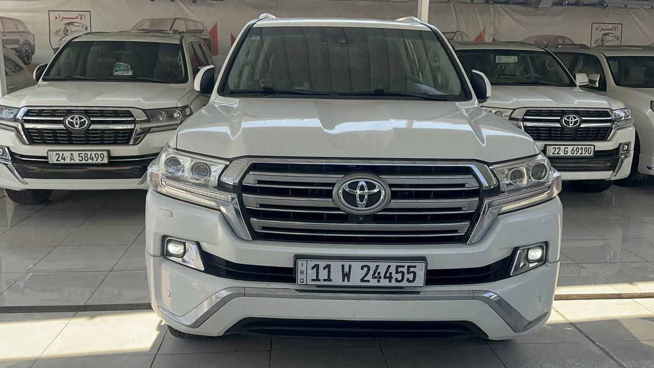 لاند كروزر VXS فئة VXS (جكات)
2016.             ملاحظة: السعر 460 وبيها مجال قليل محتاج نقد بدون مراوس
السيارة كفالة عامة من جميع النواحي، نظيفة جداً
المحرك والقير مكفولين
رقم بغداد باسمي شخصياً

المواصفات:
حساسات أمامية وخلفية
4 كامرات محيطية (أمامية، خلفية، جانبية 360 درجة)
مرايات شفط مع نظام ترحيب
تبريد مقاعد
باب خلفي كهربائي
لايتات دبل عدسة مع LED
جميع المقاعد كهرباء
زنون بلدي
فتحة سقف
نظام اقتصادي للوقود
داخل جلد لونين
بلوتوث وهاتف ونظام ملاحة
مثبت سرعة تكيفي
نظام صوت Mark Levinson
مقاعد تدفئة وتهوية
3 شاشات
نظام مانع الانزلاق
نظام نزول المنحدرات
إشارات بالمرايات الجانبية
مخارج طاقة
Bluetooth / USB
جكات هيدروليك
شاحن هاتف لاسلكي
ستيرن كهرباء مع ذاكرة
ذاكرة مقاعد
السيارة ماشيه 106 الف كم 

للاستفسار: ***********
