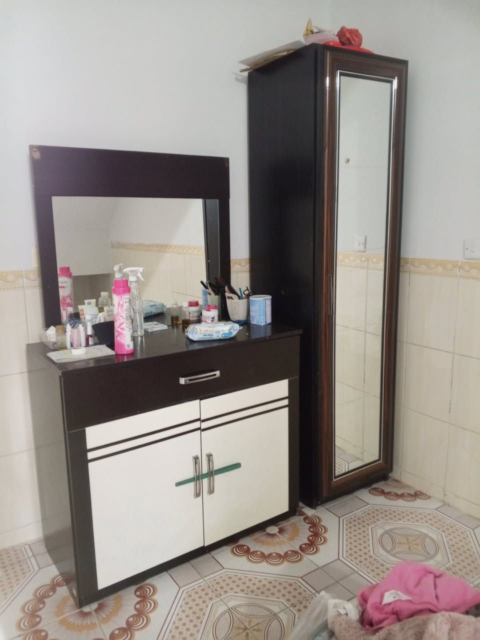 غرفه نوم 6قطعه ديوان فول نضافه سعر220الف مكان كلار


**إذا كنت صاحب هذا الإعلان وتريد حذفه لأي سبب، رجاءا أرسل رسالة إلى الدعم الفني**