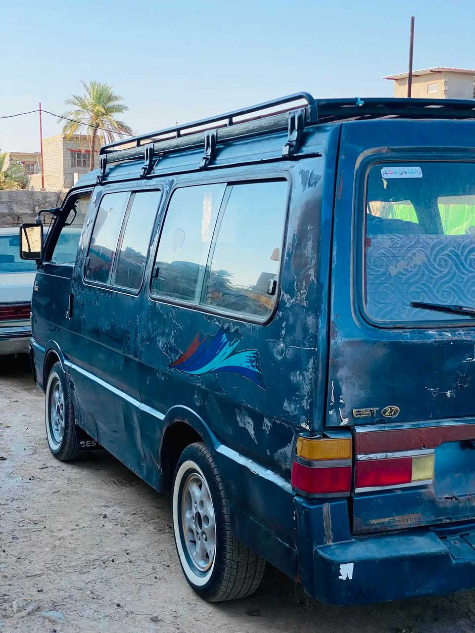 السلام عليك للبيع كيا بستا موديل ١٩٩٥ سياحي  رقم ديالى مشروع وطني سنويه ٢٠٢٧تريد تحويل تريد وكاله سياره شواصي ٤كفاله صدر جديد تخم تاير جديد توني شاده كهربائيات كله شغاله سياره بلاديه دواخل جديده مكينه بيه خيط بخار كير اكسل كله جديد السعر ٣٠وبيه مجال 
مكان ديالى الخالص 
***********
***********
