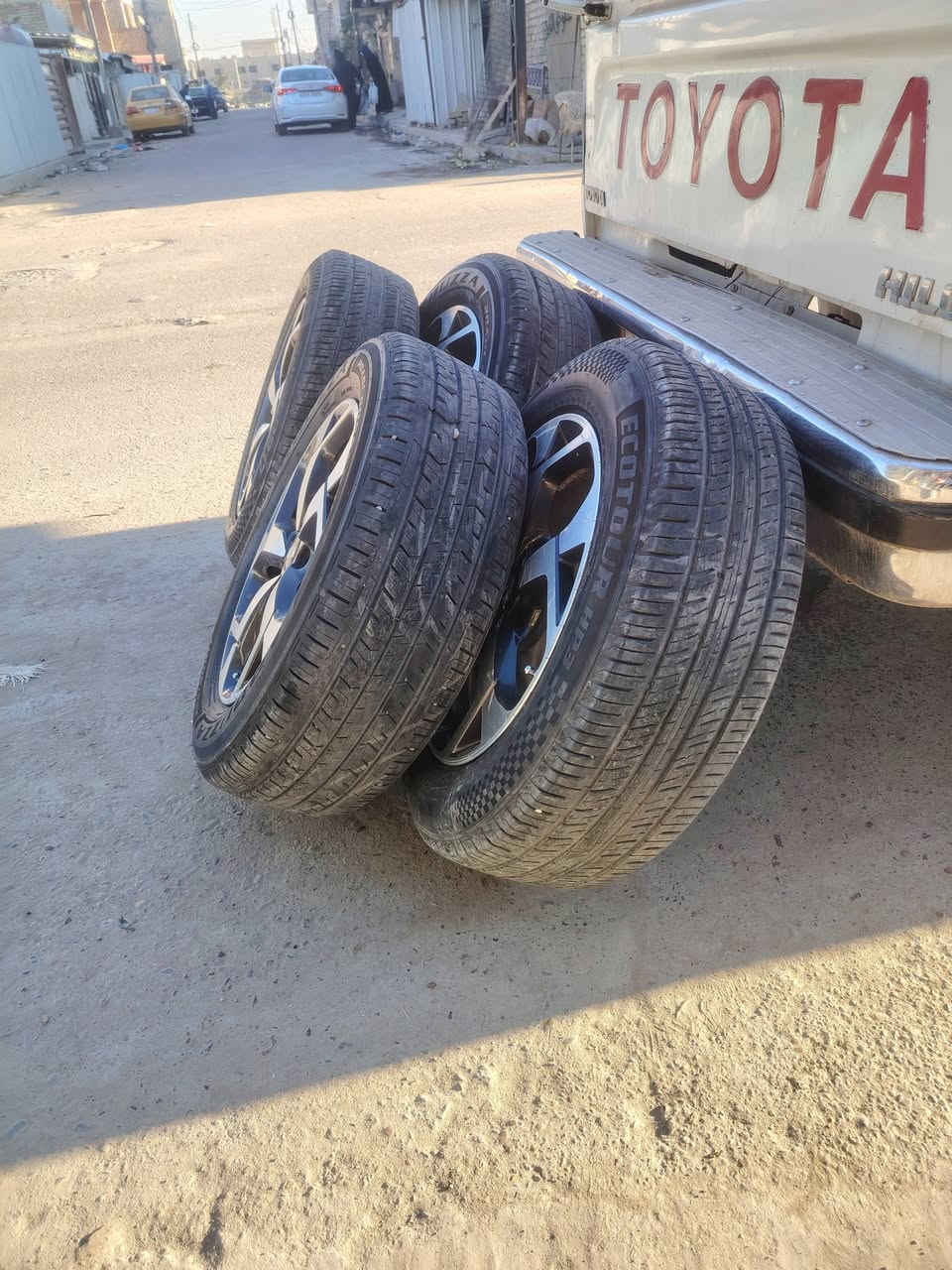 سلام علیکم

تخم تاير ويل كب سبورتج

حجم 17 انج شرط جديد

السعر 500 الف

للاستفسار ***********
