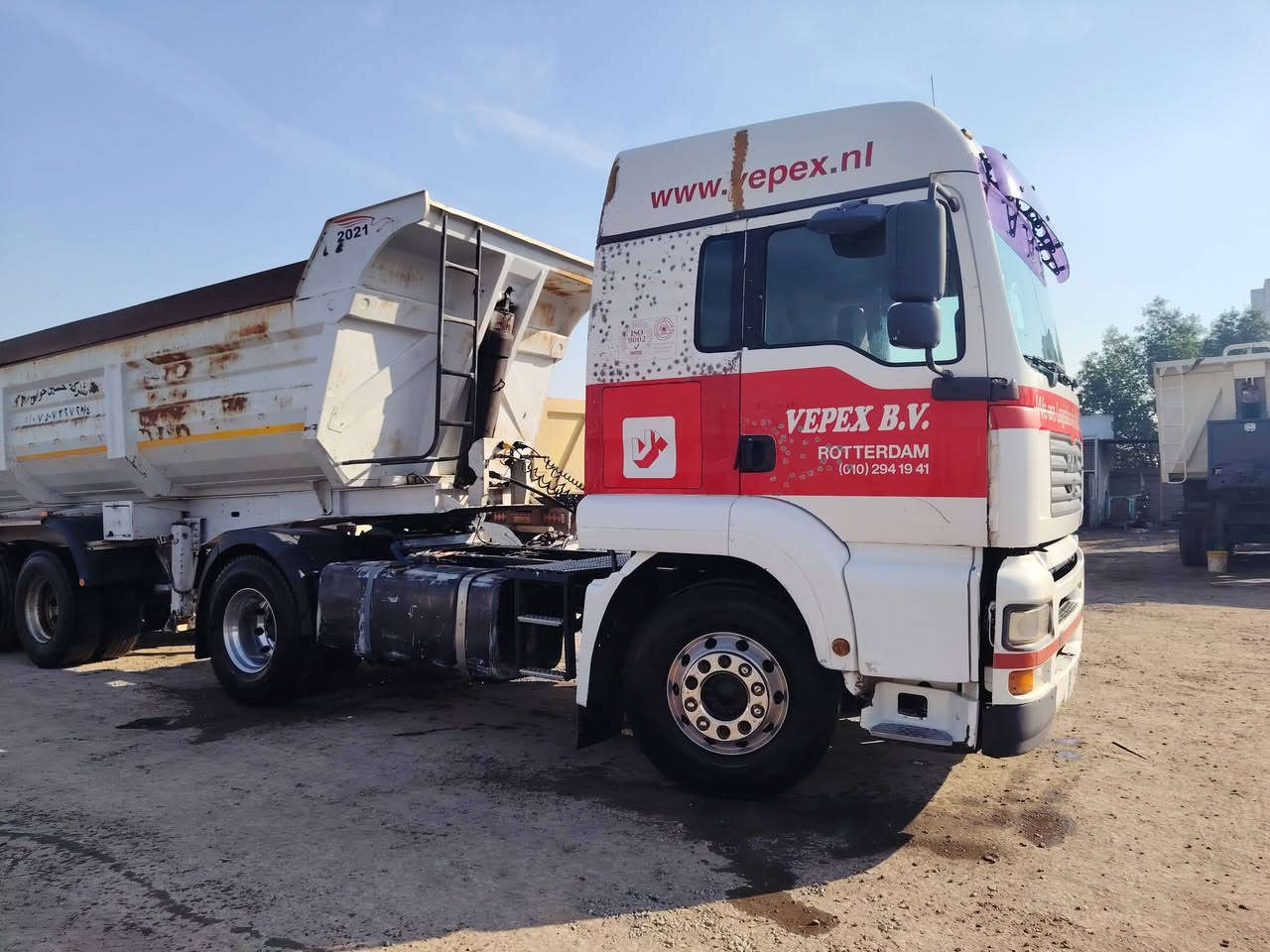 سلام عليكم مان موديل ٢٠٠١ سنويه راس  فقط مامربوطه سنويه لل 29 المكينه 410 بم ونوزل مكاني بغداد السعر 270 وبيهه مجال
***********
***********
غير متواجد على بالتعليقات
اتصل بيك خير وتدلل
