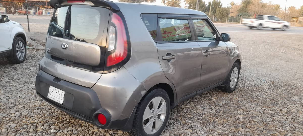 صول ٢٠١٥ رقم بغداد 
مكينه 1600
صبغ جاملغ فقط بدون دواخل 
كير ومكينه جدد وبشرط
تبريد شغال
السعر ٩٨ وبيها مجال 
***********
