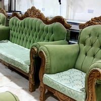كنب • ١٠مقعد • نظيف