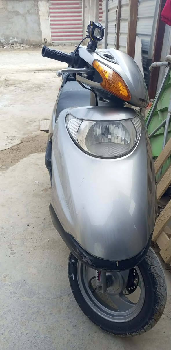 سبيسي ياباني للبيع 
كفرات جديده 
مفتوحه مبدل بس بستم 
دبلات جديده باتري جديد
تايرات جديده
 كهربائيات كلها شغاله 
مكينه ناعمه خرسه 
معدل وشلعه حلوه
مكاني كوت 
رقم تليفون ***********
متواجد واتساب
