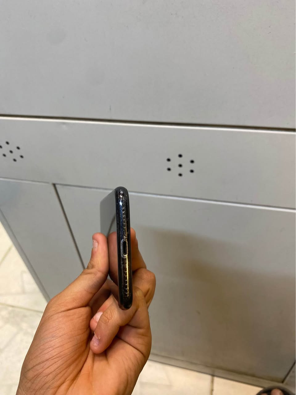 ايفون اكس ماستر تليفون مضمون يخبل فقط بطاريه اصليه مبدل كله شغال ١٠٠/١٠٠وتاخذه تشكرني سعره175وبيه مجال حك جيتك 
مدينه الصدر ساحه مظفر 
*********** بغداد, العراق
