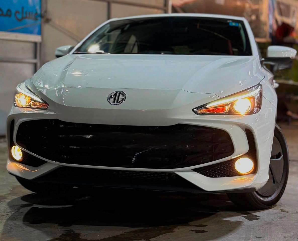 السلام عليكم 
MG3.  2026 وكالة ام الضمان
ماشية ٣ الف كيلو
بعدها زيرو بوضعية الشركة
مغلفة كشنات جلد ودركة 
مواصفات استندر 
سويج وشاشة وكاميرا وحساس خلفي
حاجب لد
كشفات هيلوجين
مرقم بغداد بأسمي
العنوان غزالية او بياع

***********
