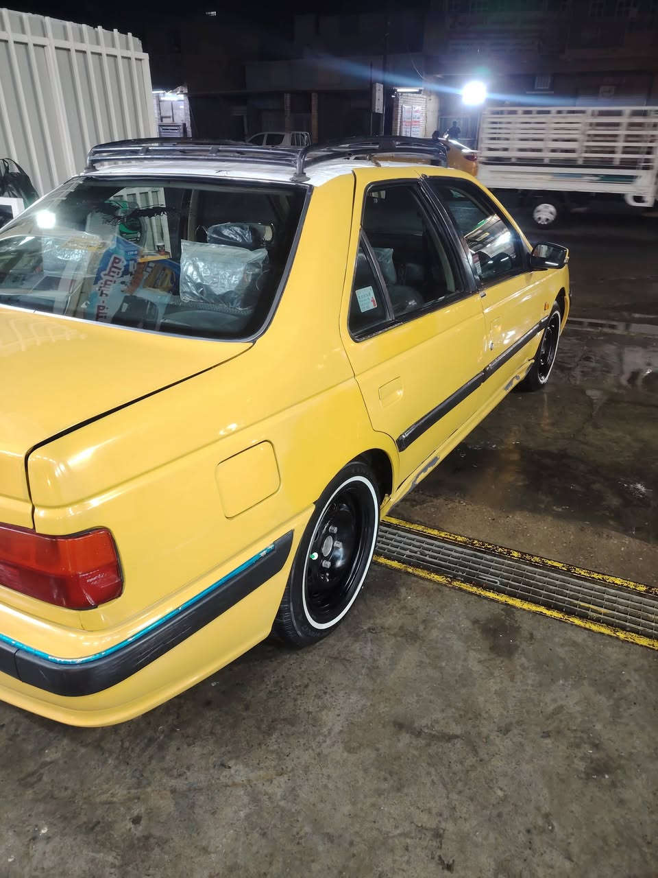 سلام عليكم بيجو بارص 15للبيع
تخم تاير جديد
صدر أمامي خلفي جديد
سلف ودانمو جديد
باتري جديد
كهربايات كله شغاله سياره خير من الله  َ بيهه جاملغ  مامي مبدل   بنيد مبدل جاملغ الخلفي مصلح  تعال شوف بعينك كوم حديد ابيع
سياره بسمي
هيه وغرامه مصفره
  رقم بغداد انكليزي
سنويه جديده  السعر  ٤٠ وبيه مجال  مكاني بغداد الزعفرانيه ***********اتصال
