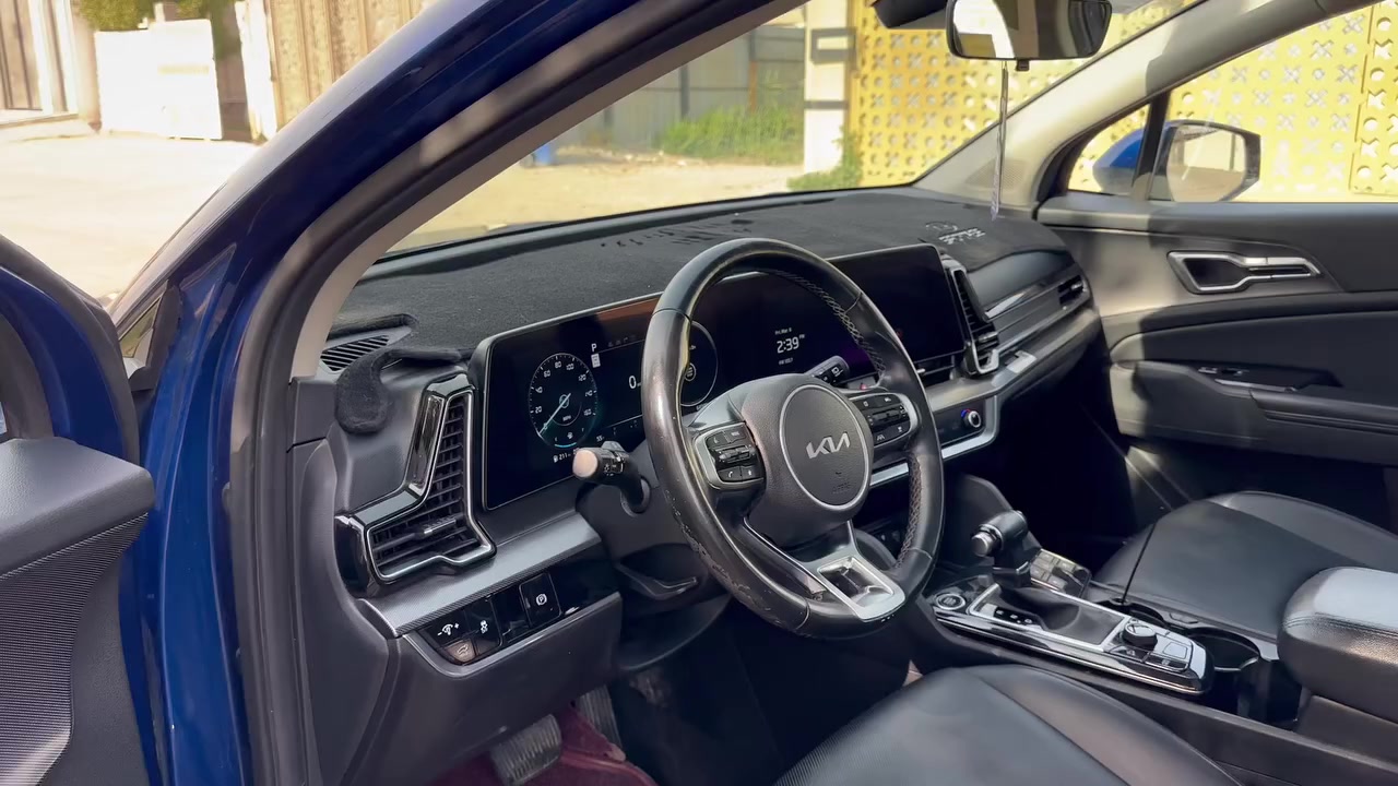 سبورتج  فووووول للأخير اعلى  فئه  (برستيج (5) كامرات )موديل 2023 حادث بسيط جدا فقط جاملغ امامي ايمن مصلح نفسه دعاميه بلاديه مالتهه  بدون اي داخل  بدون ايرباك سونار بيهه السعر (210) وبيهه مجال تخم تاير جديد مكانها بغداد البلديات ***********

 5 كامرات  

بانوراما طگتين

كشنات جلد رياضي

جنطة گهرباء وتفتح من تقترب منها

بصمة ابواب وتشغيل وجنطة

فور ويل

تشغيل عن بعد

كراسي كهرباء

تدفئة كشنات تبريد كشنات

ستيرن تدفئة وجلد خياط

خزن كشنات  ميموري

اشاير بالمري

 لايت اوتو

 اطفاء ذاتي

تبريد قطعتين 

شاشة كبيره متصله وشاشة تبريد متغيره

عدادات ديجيتال

شحن موبايل امامي وبالكشنات الخلفيه

بل كار بلي واندرويد وكافة الخدمات

شحن وايرليس

انارة داخليه لمس

 لايت زينون لد امامي

بك لايت لد

حساسات خلفيه اماميه

رادارات جانبيه اماميه خلفيه

ويل كب حجم 19 

توقف ذاتي

هاند بريك دگمة

 وبعد بيها هواي مواصفات
