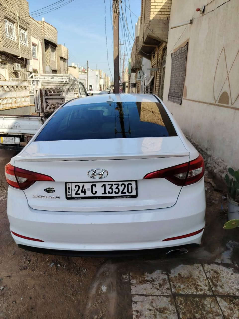 سوناتا 2015 وارد امريكي 
داخله كلين باقي التفاصيل اتصل على صاحب السيارة اني مكلف بالنشر  *********** النجف
