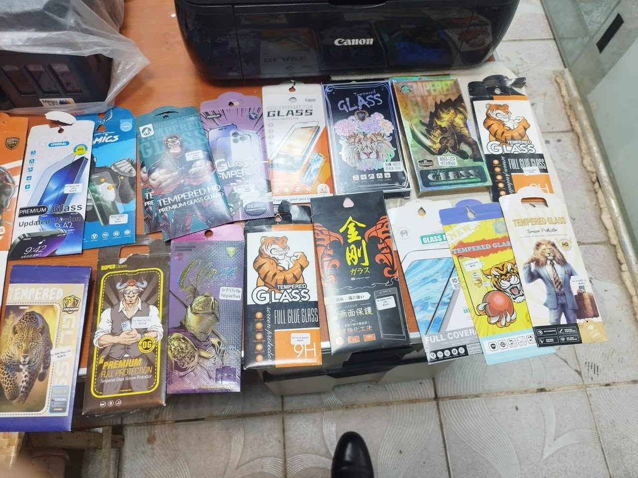 الزكه كافه الموبايلات للبيع تعزيله محل  ***********
