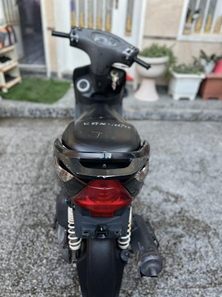 سلام عليكم ماكس ثعلب نوزل نضيفه كامله مكمله سعر 625 بغداد شعب ***********
