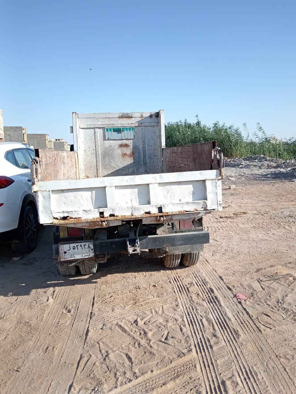 سلام عليكم ازوزه 2000 سياره كير محرك شاصي كفاله ***********سعر 45 بيهه مجال
