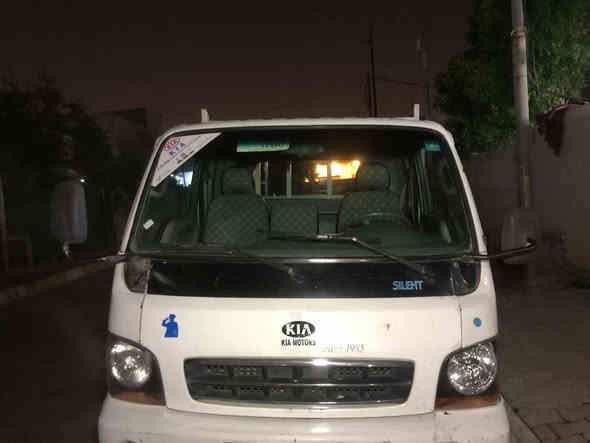 سلام عليكم للبيع كيه حمل موديل ٢٠٠١رقم بغداد دولي محرك 3000 مكاني كركوك سعر 78
رقم المبايل ***********
