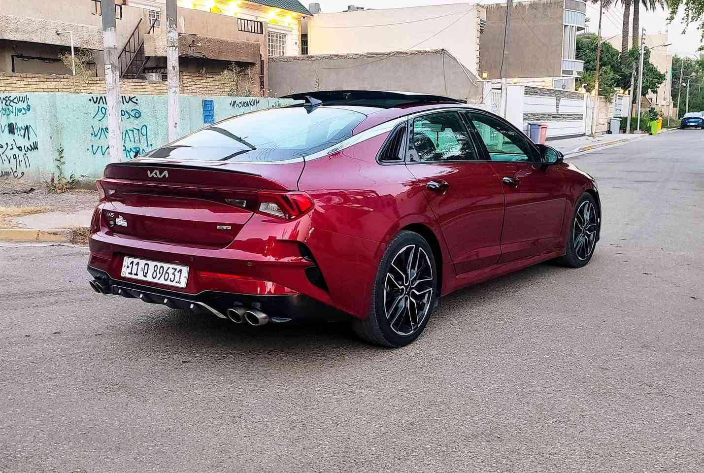 سلام عليكم..... 
#كي #فايف جي تي لاين فول موصفات اعلى موصفات بلكي فايف  1ع1
محرك 2500 تيربو
موديل 2023
وارد امريكا صور الحادث معا الصور 3 قطع صبغ بدون شاصي اولغد
بدون ايرباك
سعر 165 ورقه
مكان بغداد
***********
