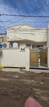 دار للبيع • ١٠٥م • كراغول شارع الكبان