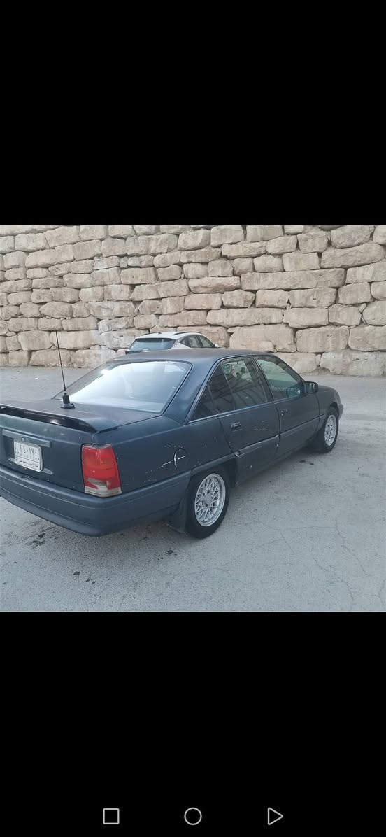 سلام عليكم اخوان اوميگا للبيع موديل 1990 محرك 20 مرغوب كير محرك كهربائيات شرط تبريد شغال سنويه نهايه 27 صاحبه موجود و وكيل موجود رقم صلاح الدين تحويل فقط سياره جاهزه تايراته حلوات صدرها حلو شويه يرادله دبلات شرط سياره اطلع بيها محافضات وعندي تصوير جاهزه من كل نواحي فقط كشر شويه يرادله فقط صبغ خياسات ما بي قواعد دبلات ما بي شي سياره كامله مكانها كركوك رقمي *********** سعر 28 وبي مجال اقره تفاصيل كامله واتصل وتدلل
