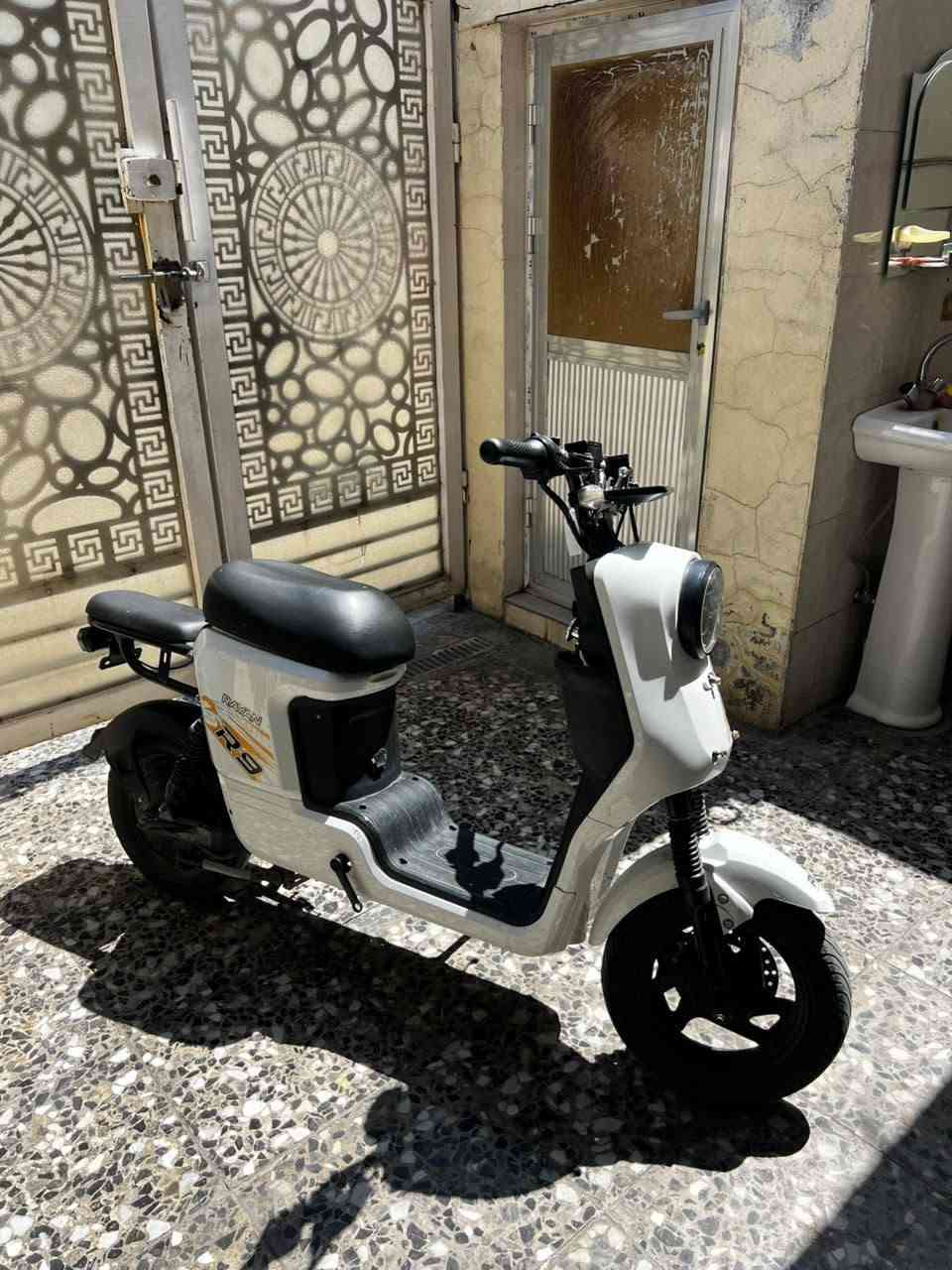 السلام علـيكم دراجه R9ريان للبيع مابيهه اي نقص تجي تفحص وتاخذ وبيها نضام بك الرجوع للخلف 3سرع السعر بـ350 العنوان بغداد لدوره ابودشير
السلام علـيكم دراجه R9ريان للبيع مابيهه اي نقص تجي تفحص وتاخذ وبيها نضام بك الرجوع للخلف 3سرع السعر بـ350 العنوان بغداد لدوره ابودشير 
الرقم ***********بي واتساب.
