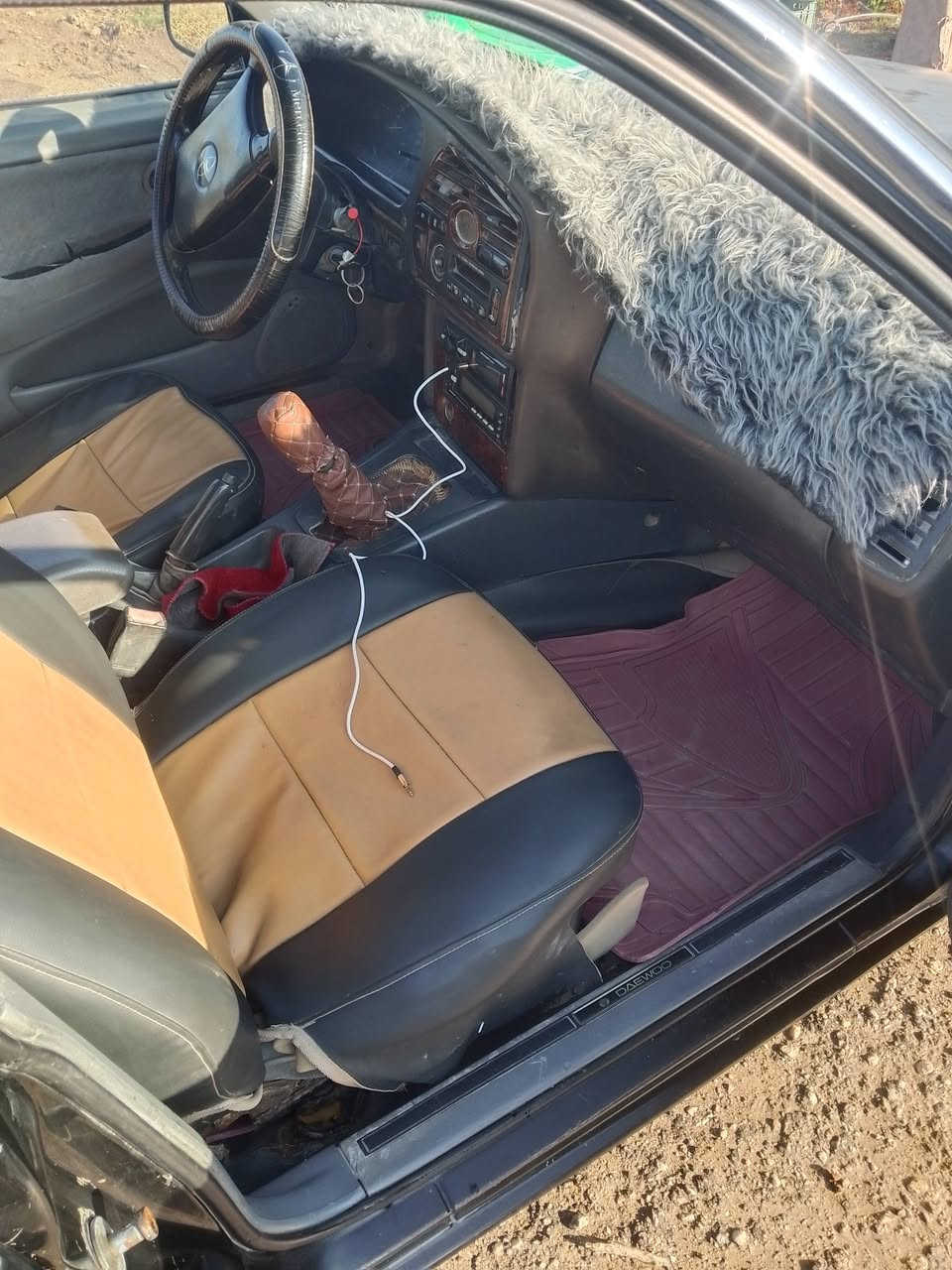 السلام عليكم للبيع برنس ٩٦ فراشه رقم بغداد بأسمي هزه جديده قبل شهر السياره جاهزه كير  محرك مفتوح مو مسكر كير عادي باتري تخم تاير صدر جديد السعر ٢٧ مكان السياره بابل قضاء جبله للعلم السياره جارده عوزها صبغ للاستفسار ***********
