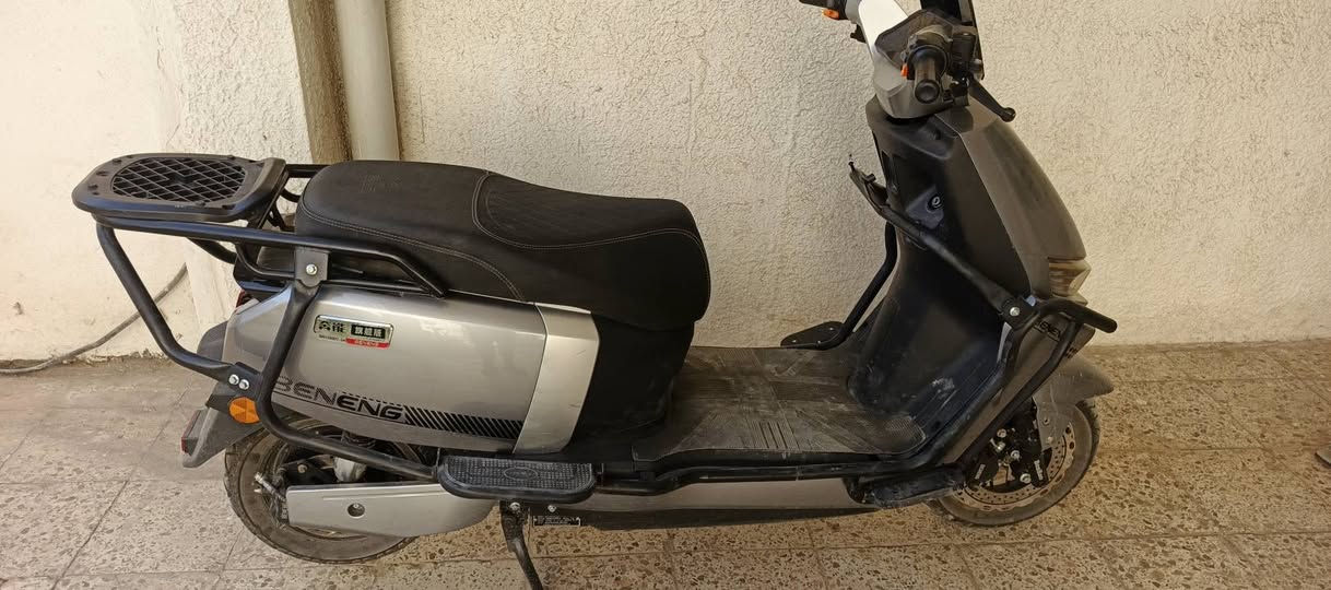 السلام عليكم
دراجة شحن موديل 2025 
ماشية 5000 
مكاني الدورة 
٧٥٠


**إذا كنت صاحب هذا الإعلان وتريد حذفه لأي سبب، رجاءا أرسل رسالة إلى الدعم الفني**