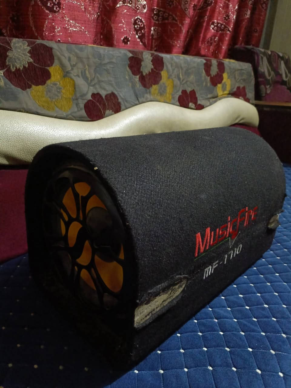 سلام عليكم مضخم للبيع حجي12أنج سعر30بي مجال عنوان بغداد كماليه رقم ***********واتساب
