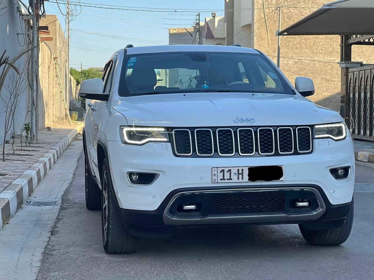 السلام عليكم جيب 2019 للبيع نقد حصرا✅
رقم  (بغداد )تحويل ثاني يوم مباشر✅ 

خليجي لمتدد بلاس فول مواصفات 1/1✅ السيارة 

بنراما بصمة حساسات شاشات خلفيه امامية هواي مواصفات بيه السيارة ومذكورة بل صور ✅

جديدة بمعنى الكلمه بعده بل نايلون ✅

صدر ✅محرك✅كير✅ تبريد✅ كفالة بل نايلون✅

محرك 6 سلندر/ 3600 ✅ 

السيارة كفالة عامة من الصبغ والضربة شرط✅
وبيه سونار تتفضل وتساب يوصلك سونار✅

السعر / 260 وبيه مجال للشراي ✅ 

لاستفسار /*********** ✅

العنوان الانبار الرمادي ✅
