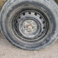 اربعه ويل حديد هو والتاي ر للبيع مكان بغداد الشعله 077738025079