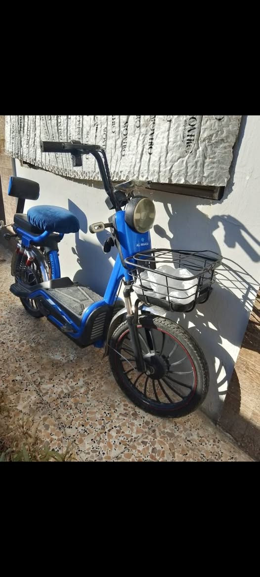 دراجه شحن البيع اتصل على رقم ***********
