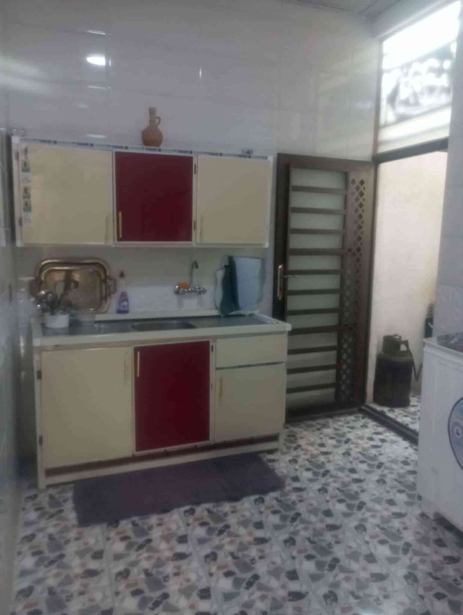 السلام عليكم بيت للبيع طابقين المساحه 60
طابو زراعي سند 25كربلاءمنطقة الرشديه خلف إلحر السعر 45وبيه مجال بسيط الرقم ***********
