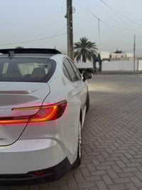 للبيع كامري 2025 ياباني اصلي ام الضمان سا ز تبديل دهن وفلدتر مجاني لمد...