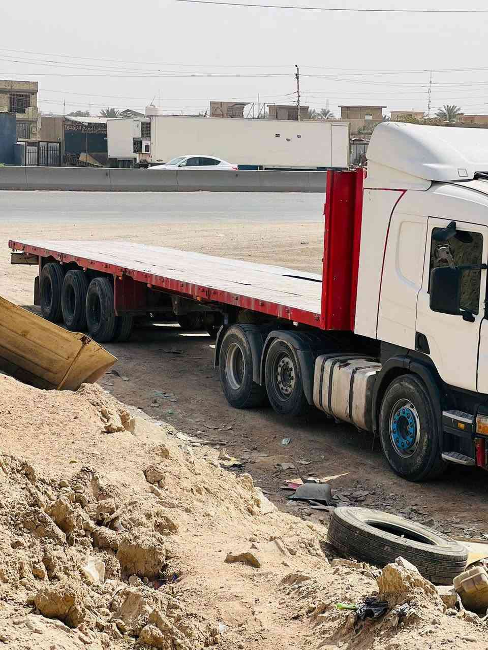 سلام عليكم سكانيه سنكل مامي دوار بلادي 2009 تخم تاير راس وعربانه 3دناكير مزوج R11 سنويه جديده بسمي تحويل ثاني يوم رقم دهوك الاستفسار على رقم ***********
