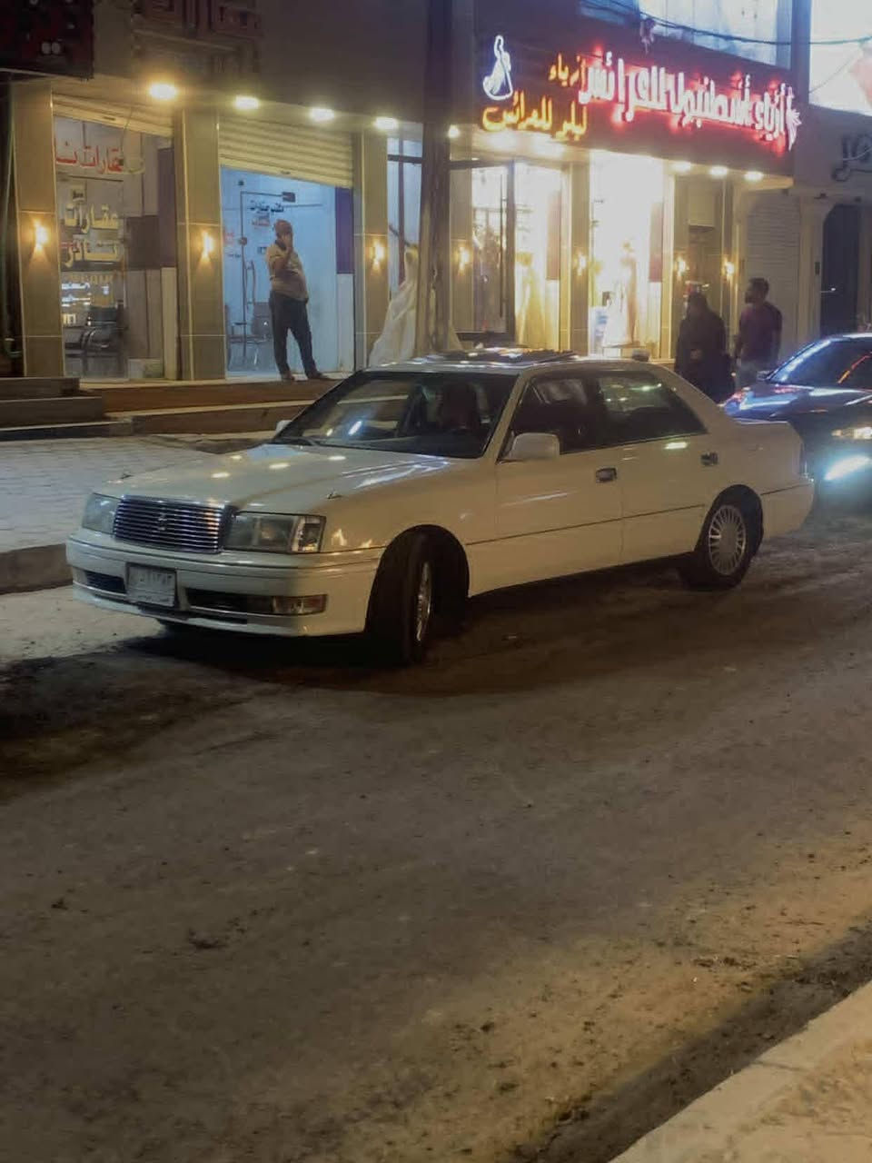 سلام عليكم مديل 2000 فقط مراوس ب كوري  راس ثور فلات ابيض صدفي فول مواصفات اصولي رقم بصره شرط تحويل كير مكينه تبريد حداده تخم تاير كله جاهزه سياره ماذب عليه ربع مكينه ثنين ونص فيفيتي فيشه وحده تنته تحكمات كرسي كهرباء جاهزه  *********** البصره جبيله
