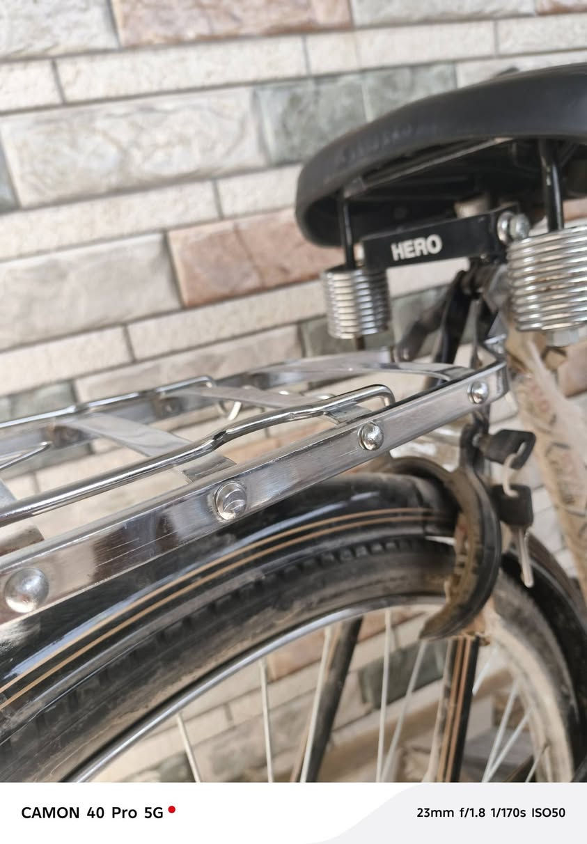 السلام عليكم باسكل للبيع الهندي الهيرو القديم مامستعمل جديد السعر خاص


**إذا كنت صاحب هذا الإعلان وتريد حذفه لأي سبب، رجاءا أرسل رسالة إلى الدعم الفني**