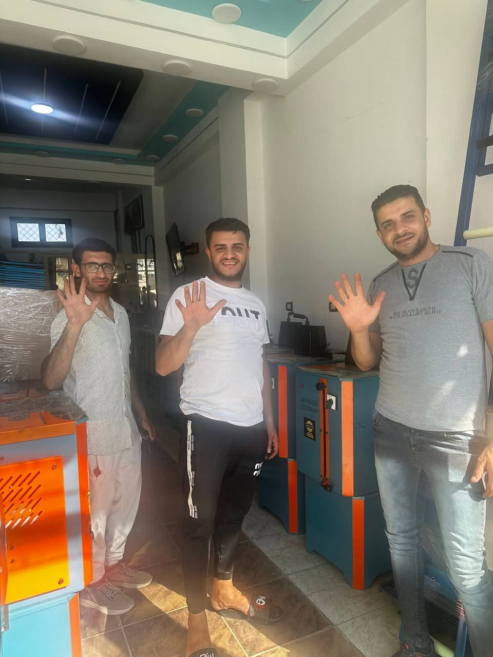 كل عام وانتم بخير


**إذا كنت صاحب هذا الإعلان وتريد حذفه لأي سبب، رجاءا أرسل رسالة إلى الدعم الفني**
