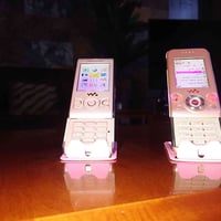 جهاز w580i  وردي ...نضيف للحجز واتس07754765308