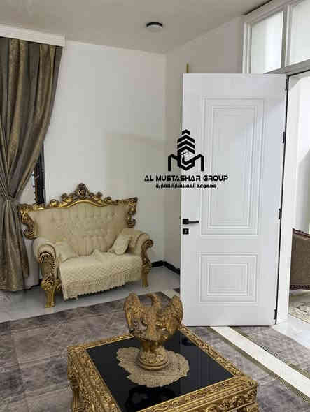 عقار للبيع الديوانية حي الفرات مقابل كلية الطب 

المساحة 168 متر 

واجهة 14 م

شارع 15 م تبليط 🔴

العقار ركن  

يحتوي العقار على طابقين 

غرف نوم 3

استقبال 2

صالة 1 

مجموعة صحياة 2 

مطبخ 1 

العقار معروض لدى مجموعة المستشار العقارية 

عنوان المجموعة الديوانية ام الخيل مقابل بلدية الديوانية 

او الاتصال على الرقم 

***********
