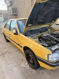 مراوس ب سياره احدث  وانطي فراق 07768409629