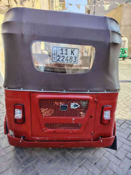 تكتك البيع 22 بغداد مدينه ألصدر ***********
