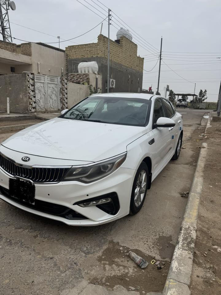 سلام عليكم اوبتما مديل 2020 وارد امريكي بيها قطعتين صبغ وقطعه تبديل الاماميات نص فول حساسات مري مسار ذاتي شاشاه كبيره مكينه مكفوله كير حداديه جديده سعرها 117 السياره حيل حلوه احلى من الصور ماشيه ٩٠ الف مكفوله من دواخل والايرباك شاصي مكفول ماكو هيج نضافه بهل سعر متوازي عل بيع 

‭٠٧٨٨ ٥٩٩ ٥١٧١‬
