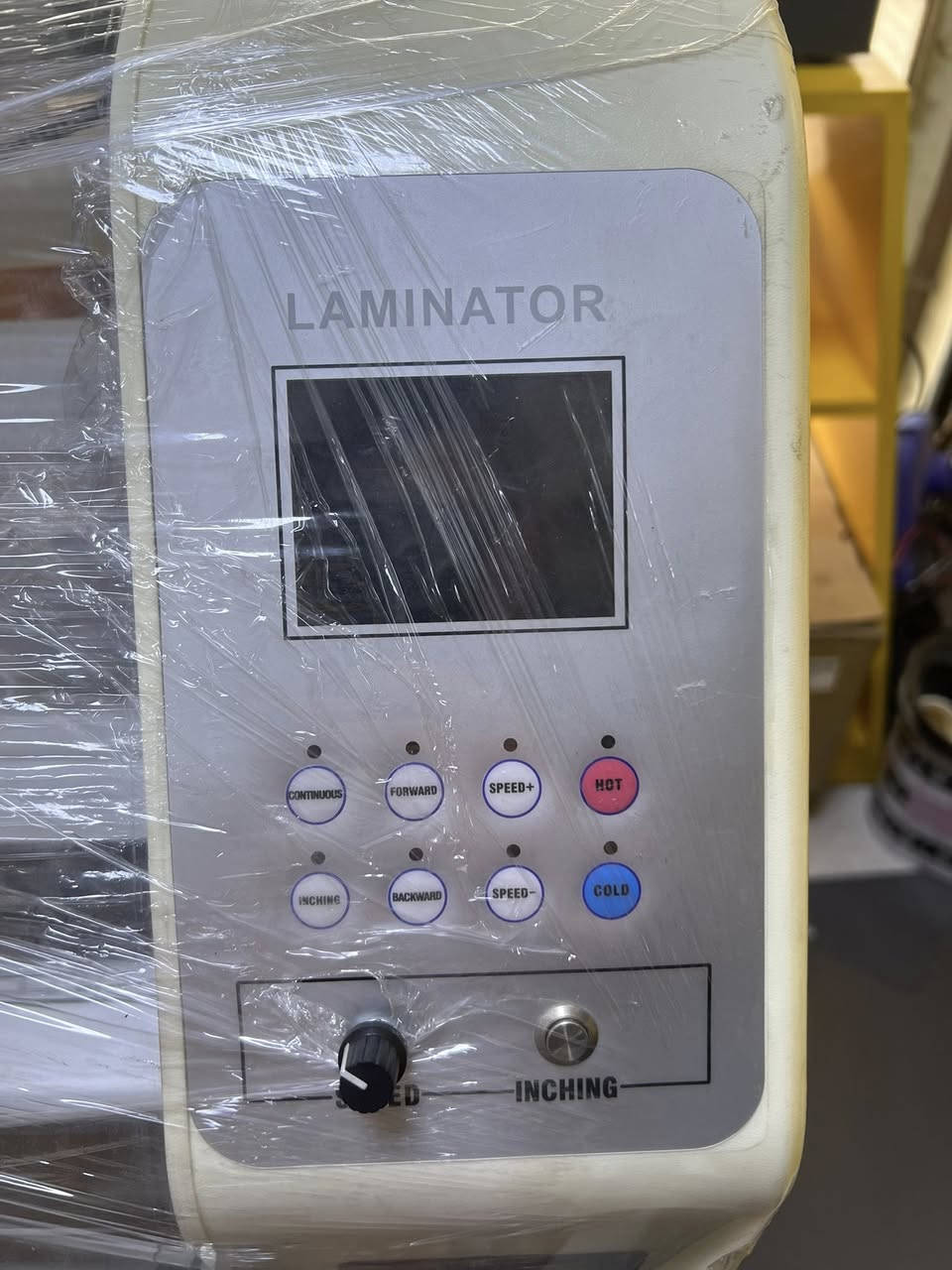 للبيع جهاز لامينيتر LAMINATE ADL-1600 حار+بارد  بسعر جدا مناسب و الجهاز جديد مامستخدم  للتواسل واتس اب *********** tel
