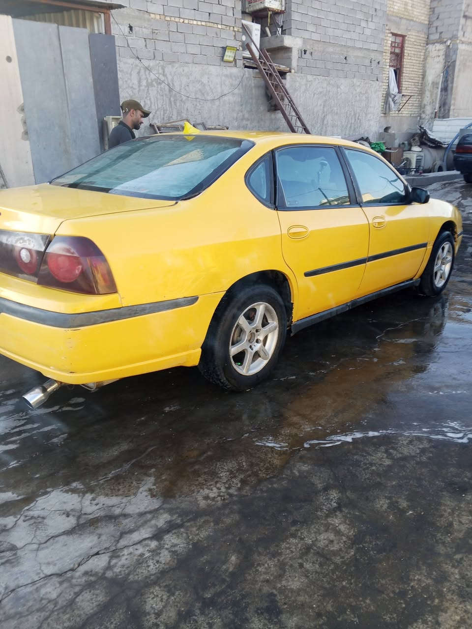 السلام عليكم 
انباله موديل 2002
كير محرك جدد 
كامري ابو الجف 
السياره جاهزه كبل الشارع 
السياره نضيفه 
السعر 35
مكان السياره بغداد الشعب
***********
