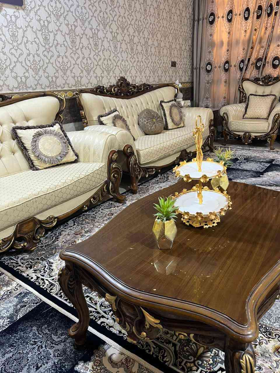 تخم ملكي تركي نظيف جدا13نفر الاسنفسار ***********
