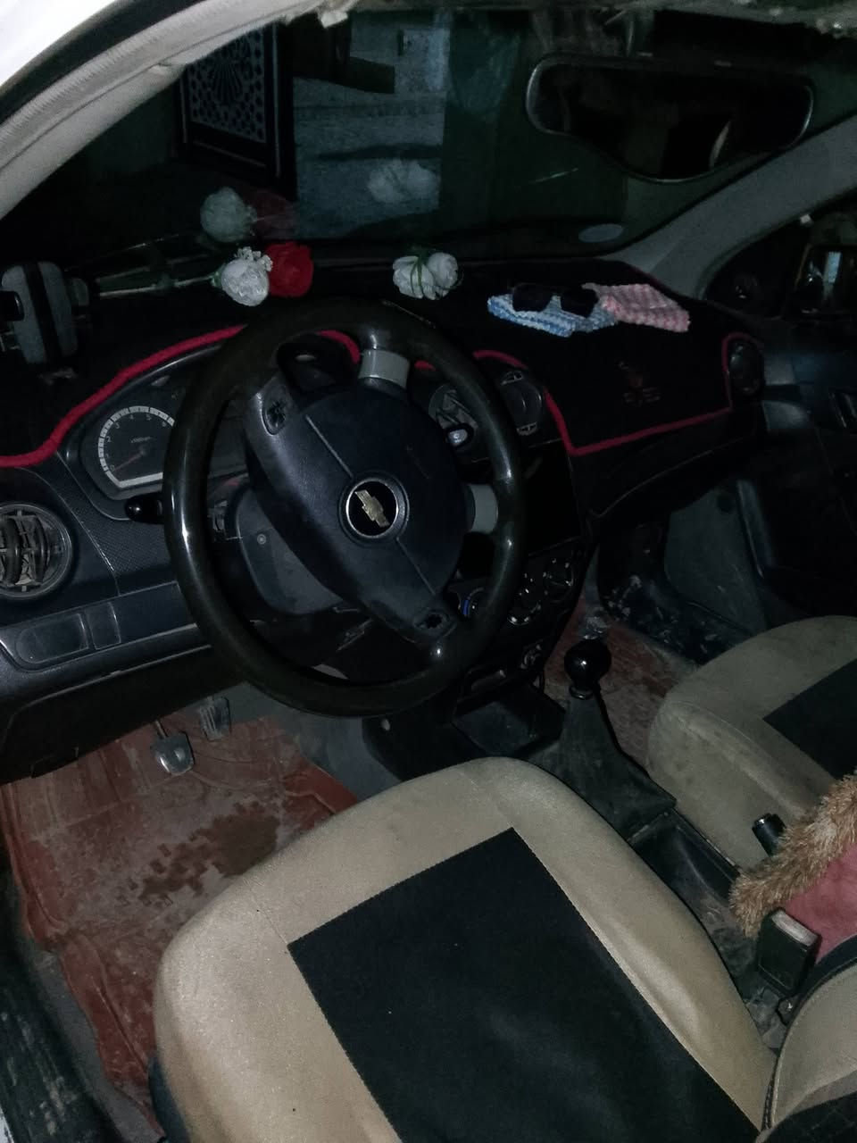 افيو وارد كوري بدون ضرر هيئه وغرامات صفر موديل 2009 مكاني موصل  ليمن السعر 50 وبيها مجال تواصل عل رقم ***********
