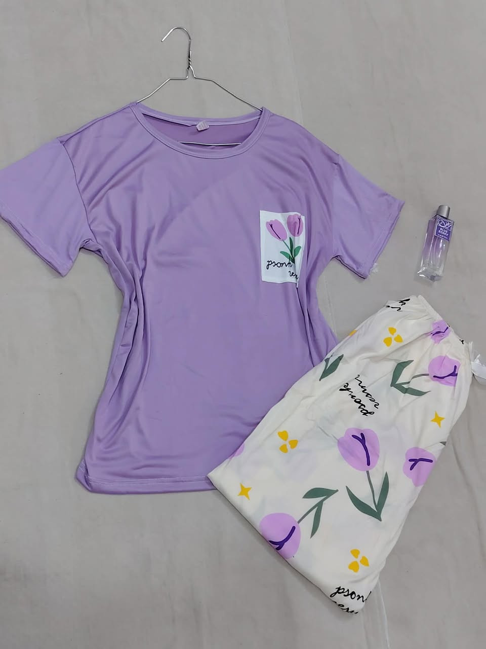 تراك نسائي فانيلا قطني ليكرا  جمــلة
سعر الدرزن 60

الدرزن -12- قطعة ( 6 الوان )

القياس فري سايز ليكرا مطاط 
Sh


**إذا كنت صاحب هذا الإعلان وتريد حذفه لأي سبب، رجاءا أرسل رسالة إلى الدعم الفني**