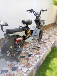 دراجة كهربائية • السعر خاص • خالديه