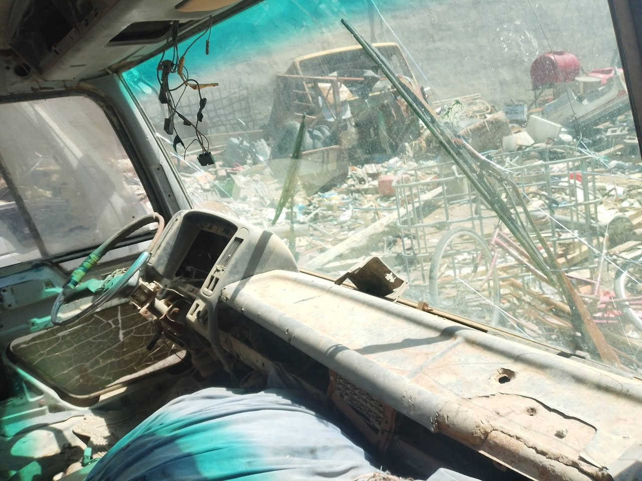 سلام عليكم كامره وربع أنكر حلوه كامله جام دشبول كامله وقماره60حلو مابيه ضربه بلديه دشبل كامله ***********
