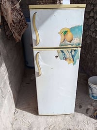 ثلاجه • للبيع